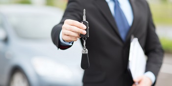 Kupujete li osobni automobil za prijevoz putnika ovo je korisno znati